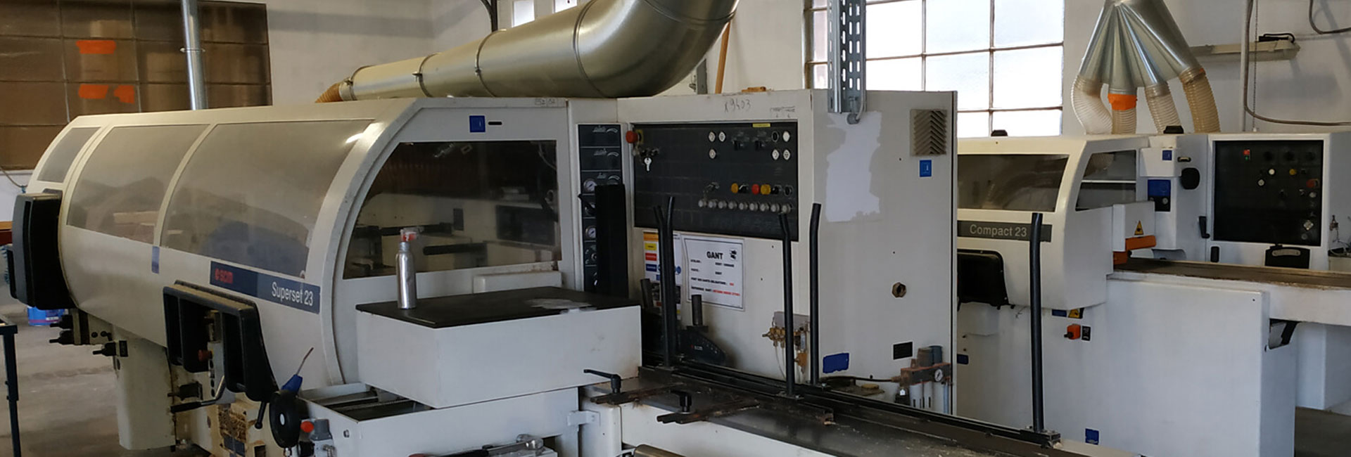 Les machines que nous utilisons pour la découpe du bois - Moulures Vasson